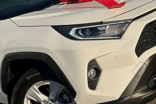 2019 Toyota RAV4 GX AXAH52R
