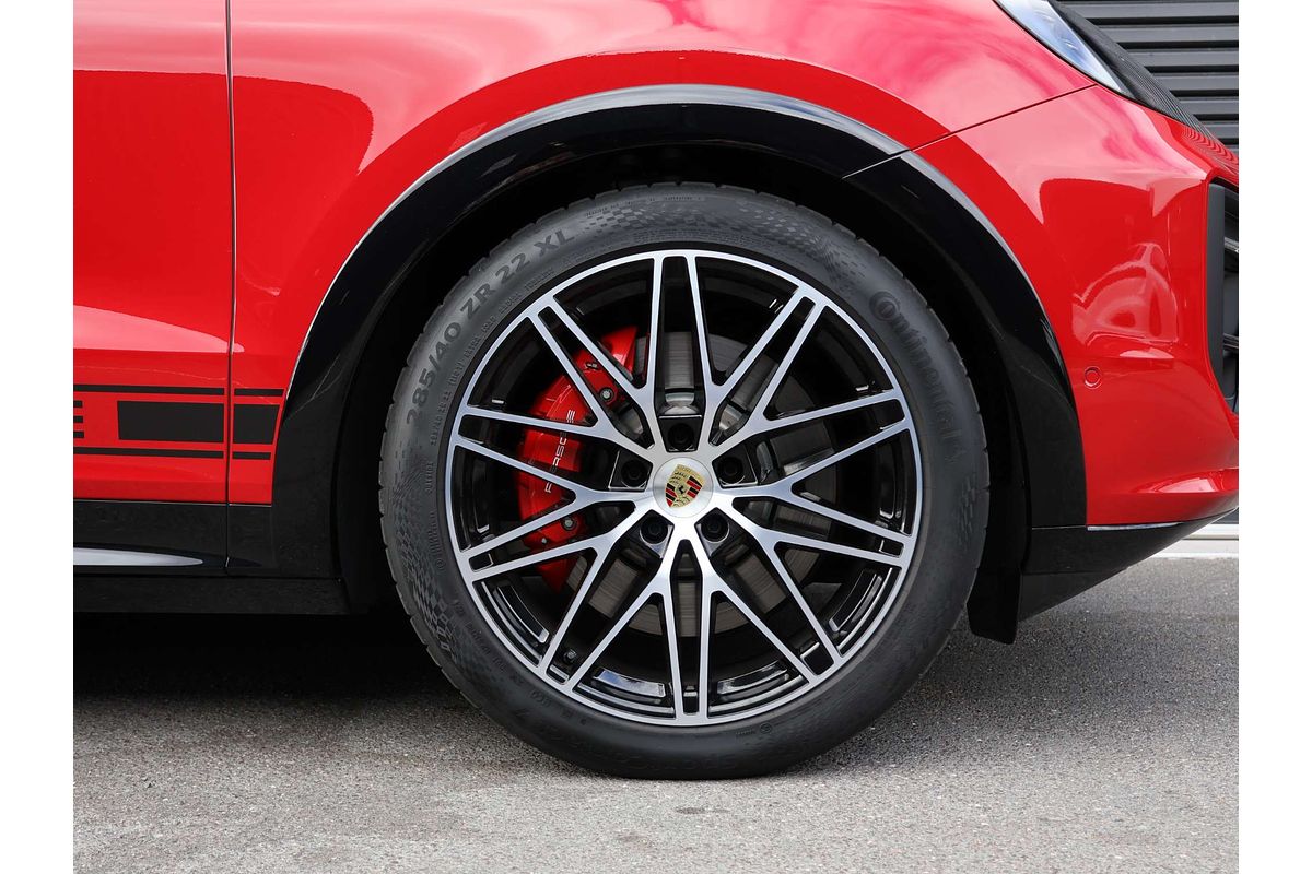 2024 Porsche Cayenne GTS 9YB II