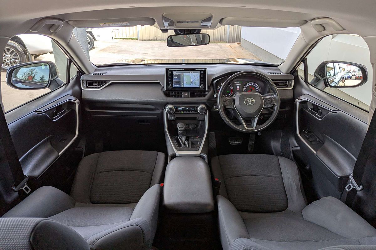 2021 Toyota RAV4 GX MXAA52R