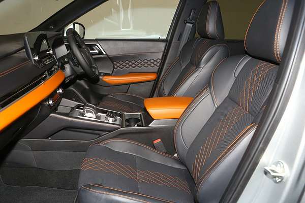 2023 Mitsubishi Outlander Exceed Tourer ZM