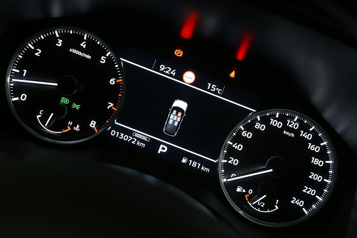 2024 Mitsubishi Outlander LS ZM