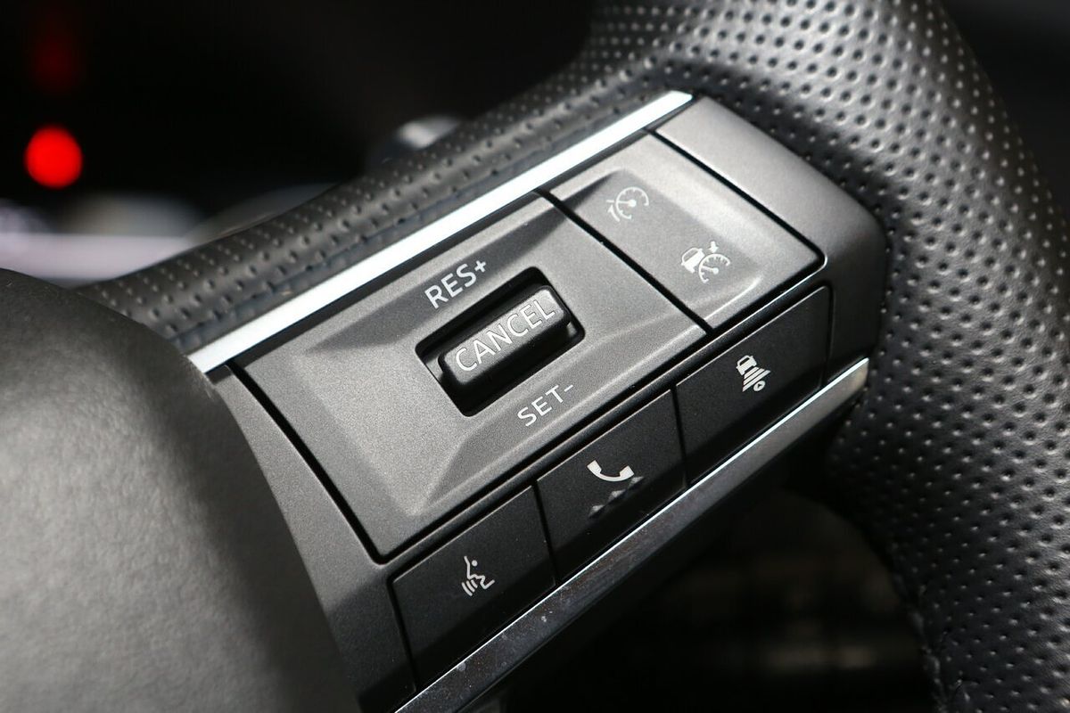 2024 Mitsubishi Outlander LS ZM