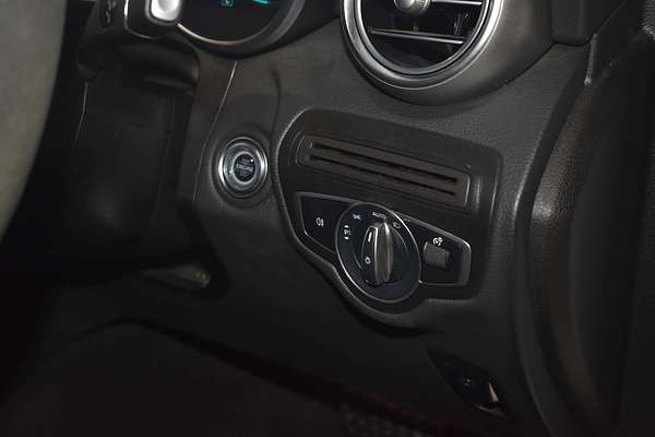 2022 Mercedes-Benz GLC-Class GLC200 X253