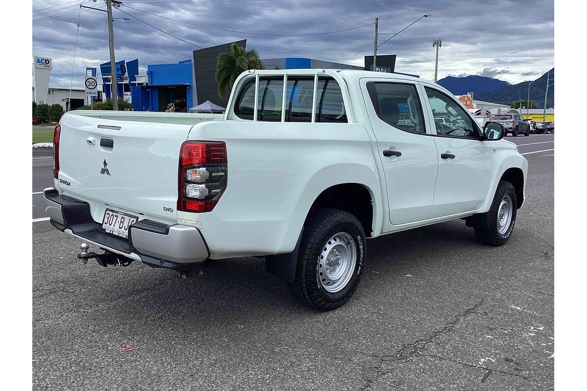 2020 Mitsubishi Triton GLX MR 4X4