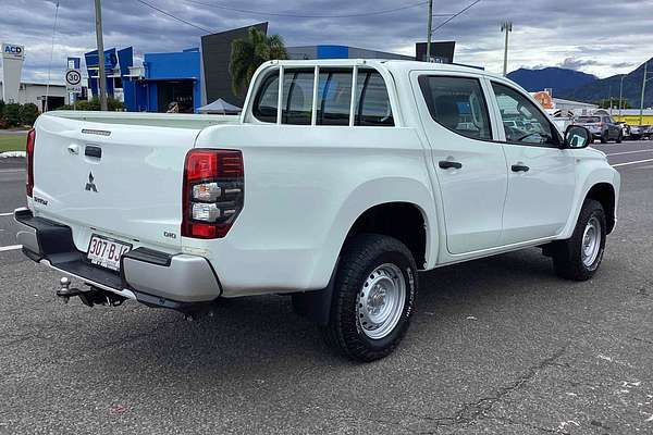 2020 Mitsubishi Triton GLX MR 4X4