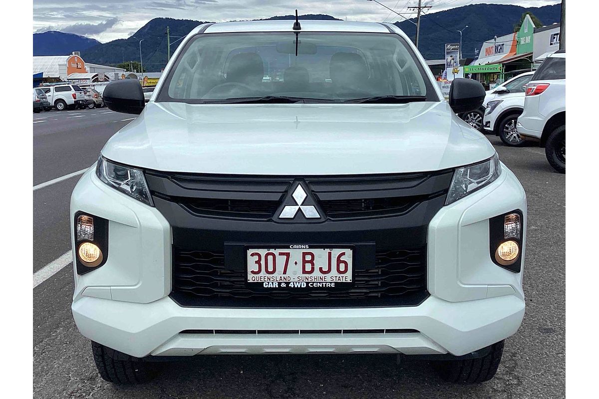 2020 Mitsubishi Triton GLX MR 4X4