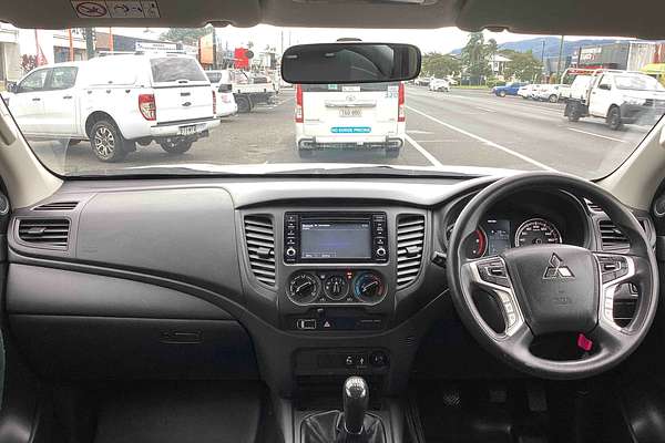 2020 Mitsubishi Triton GLX MR 4X4
