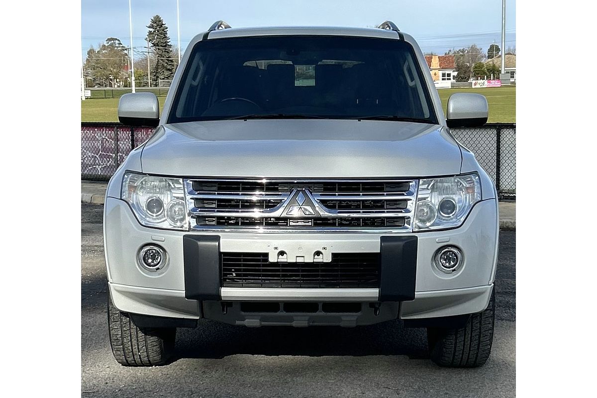 2010 Mitsubishi Pajero GLX NT