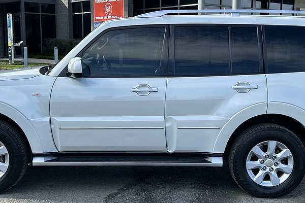 2010 Mitsubishi Pajero GLX NT