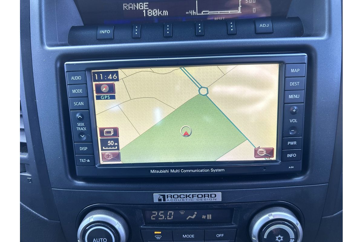 2010 Mitsubishi Pajero GLX NT