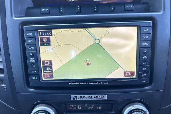 2010 Mitsubishi Pajero GLX NT