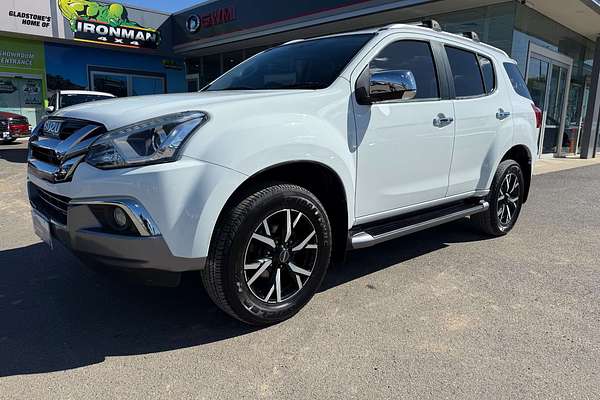 2021 Isuzu MU-X LS-T