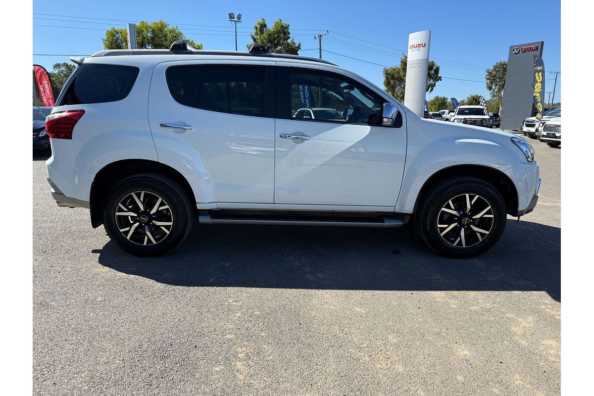2021 Isuzu MU-X LS-T