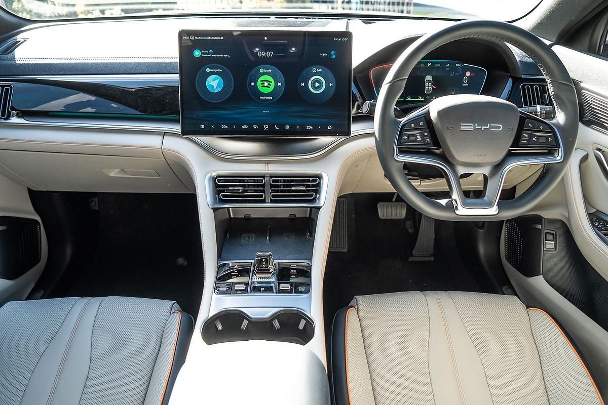 2024 BYD SEALION 6 Premium