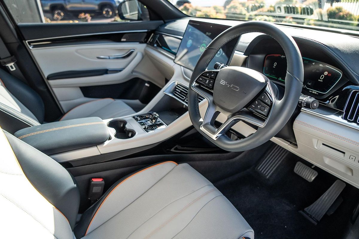 2024 BYD SEALION 6 Premium