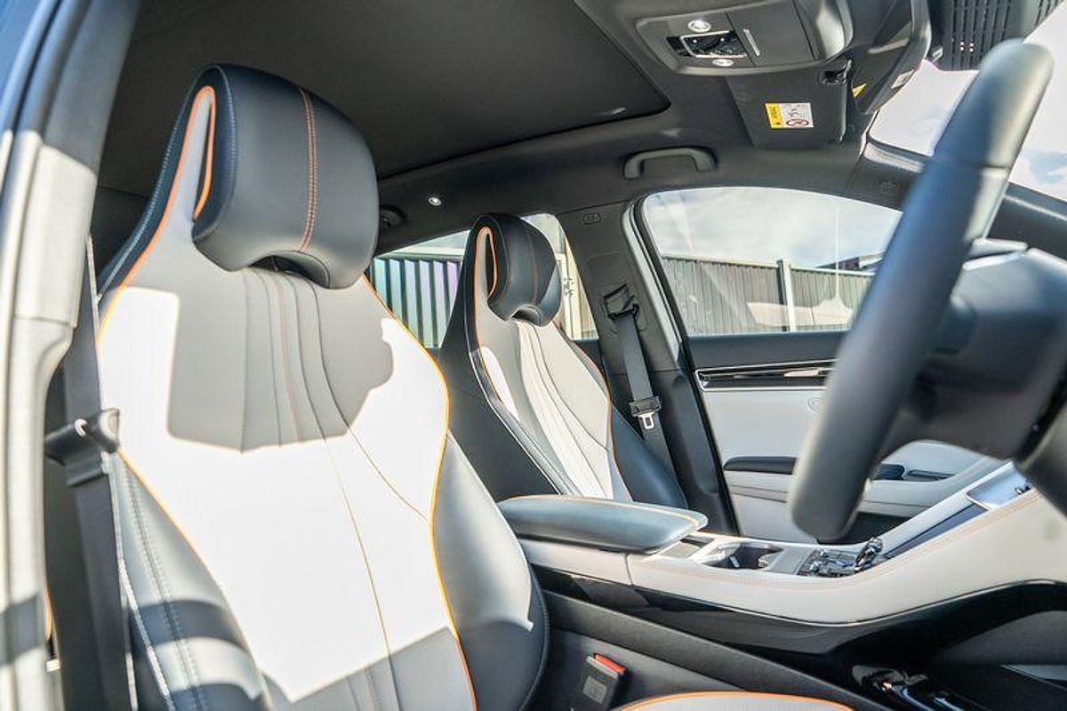 2024 BYD SEALION 6 Premium