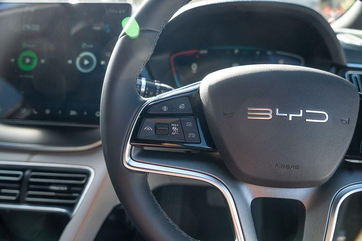 2024 BYD SEALION 6 Premium