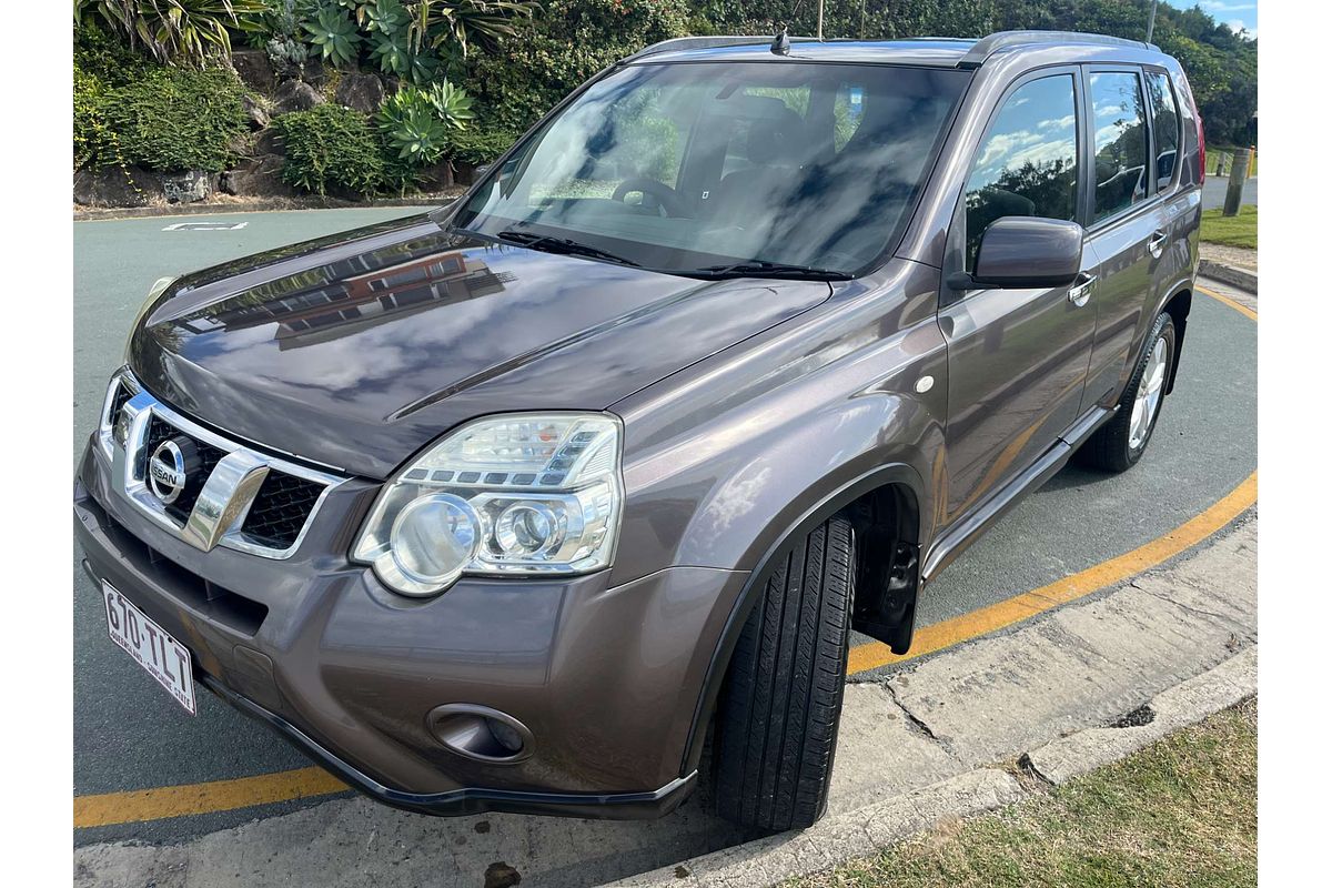 2013 Nissan X-TRAIL ST T31