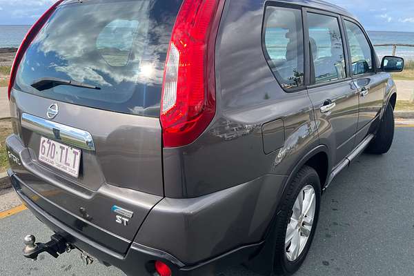 2013 Nissan X-TRAIL ST T31