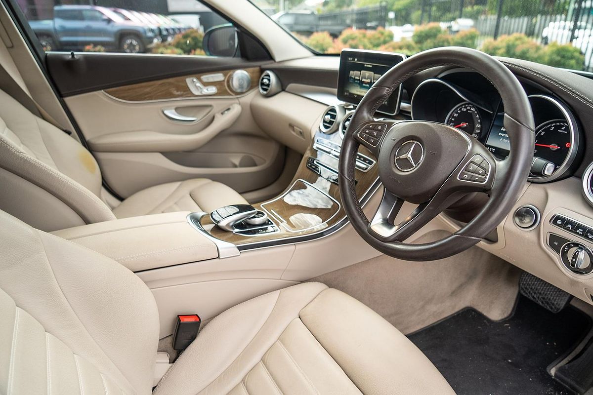 2015 Mercedes-Benz C-Class C250 W205