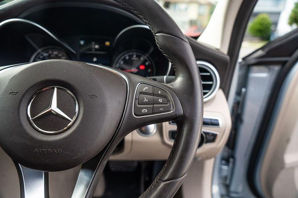 2015 Mercedes-Benz C-Class C250 W205