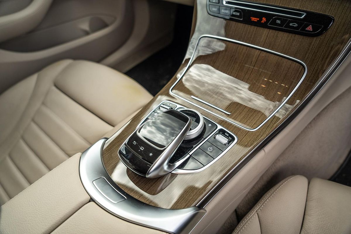 2015 Mercedes-Benz C-Class C250 W205