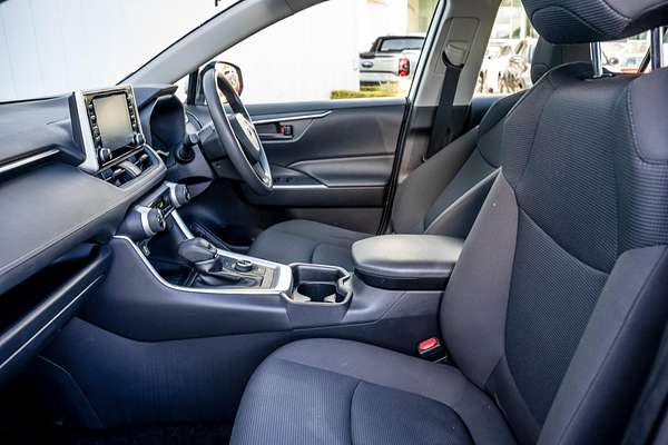 2020 Toyota RAV4 GX AXAH54R