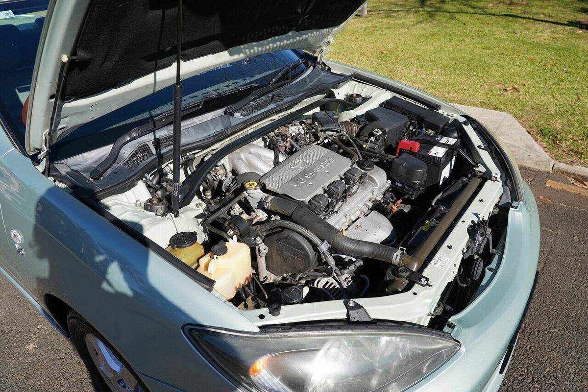2003 Toyota Camry Azura MCV36R