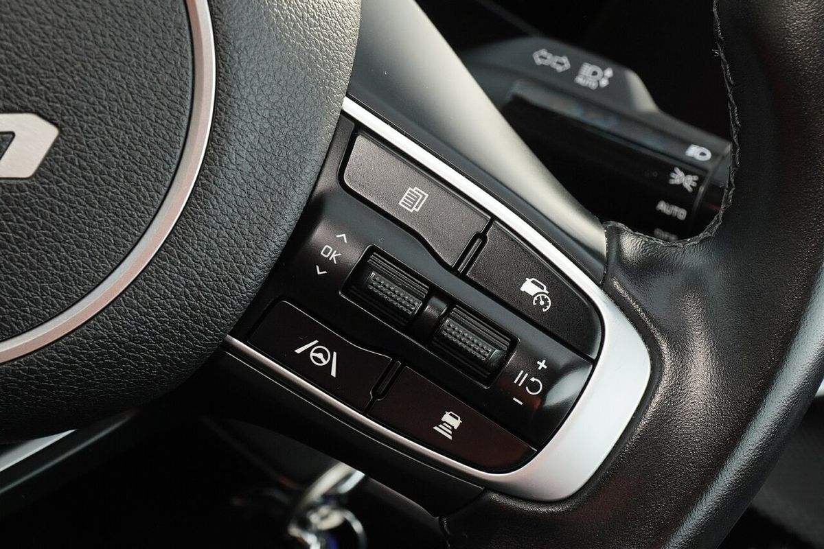 2021 Kia Sportage S NQ5