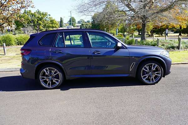 2021 BMW X5 M50i G05