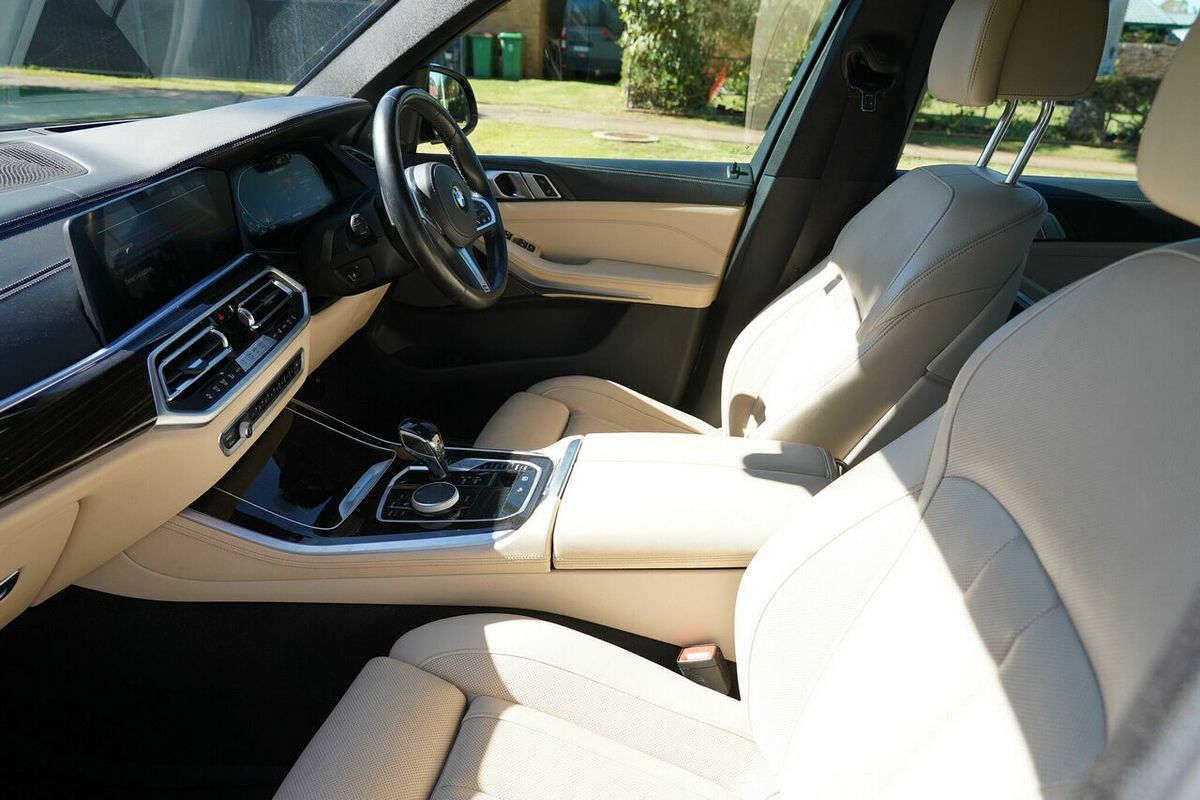 2021 BMW X5 M50i G05