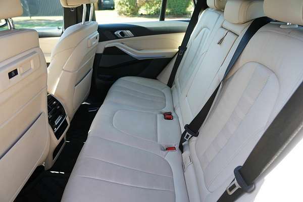 2021 BMW X5 M50i G05