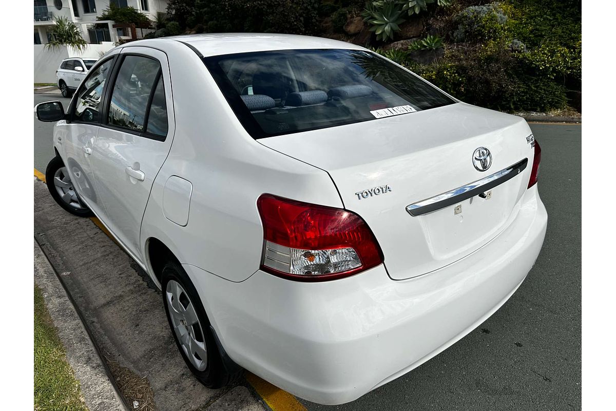 2011 Toyota Yaris YRS NCP93R