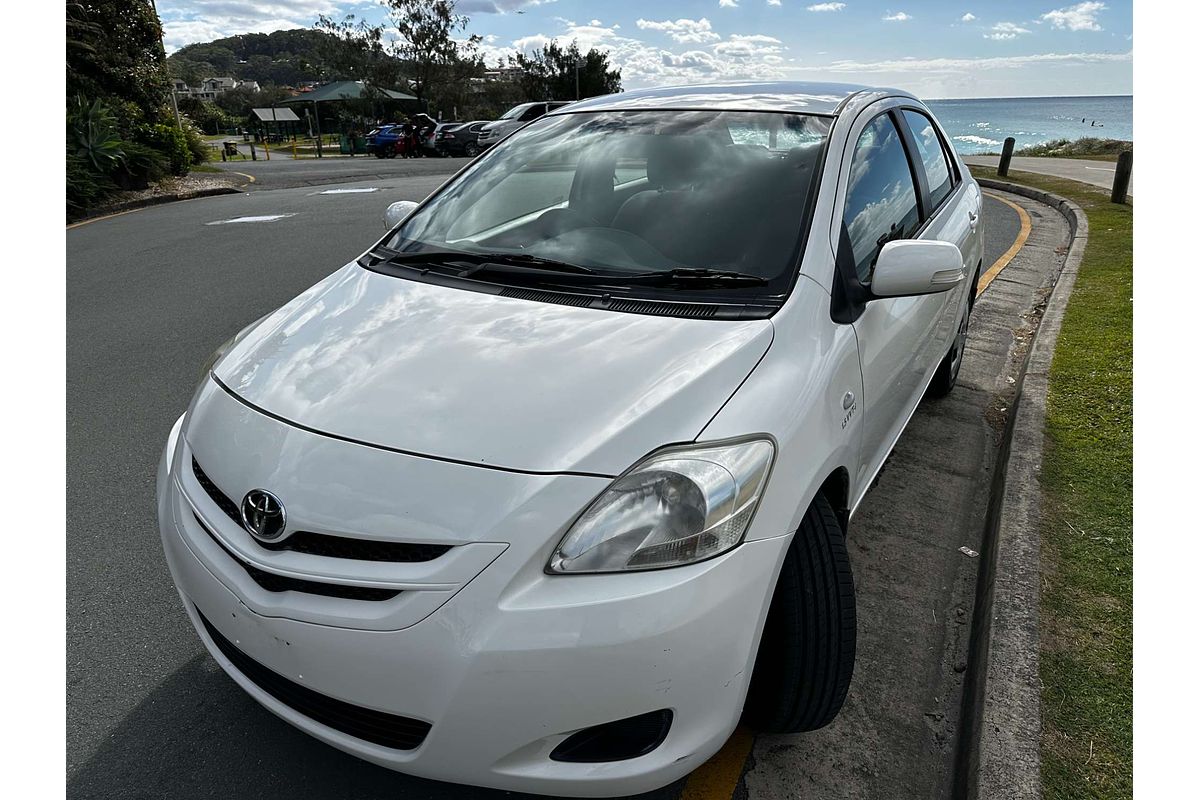 2011 Toyota Yaris YRS NCP93R