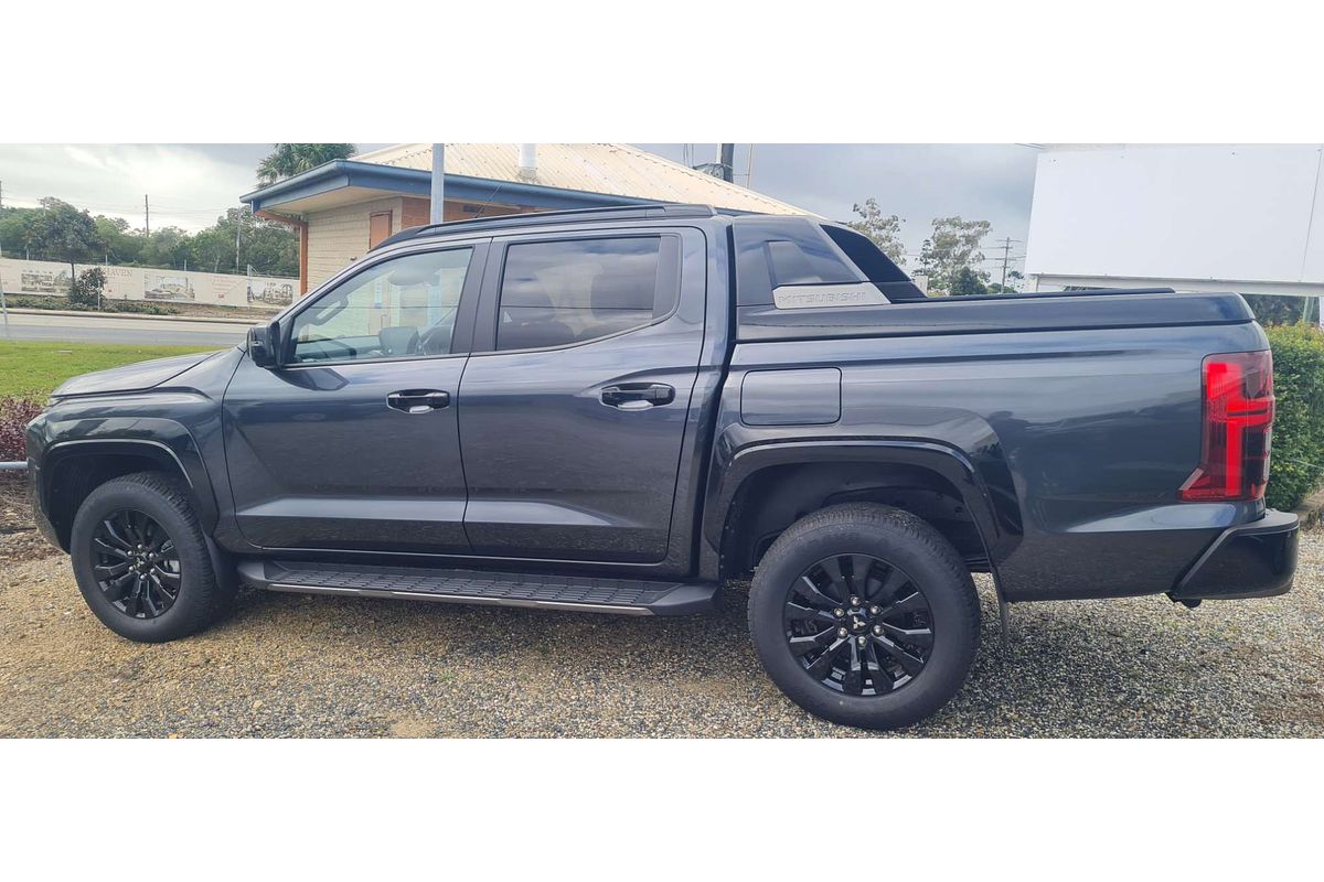 2025 Mitsubishi Triton GSR MV 4X4