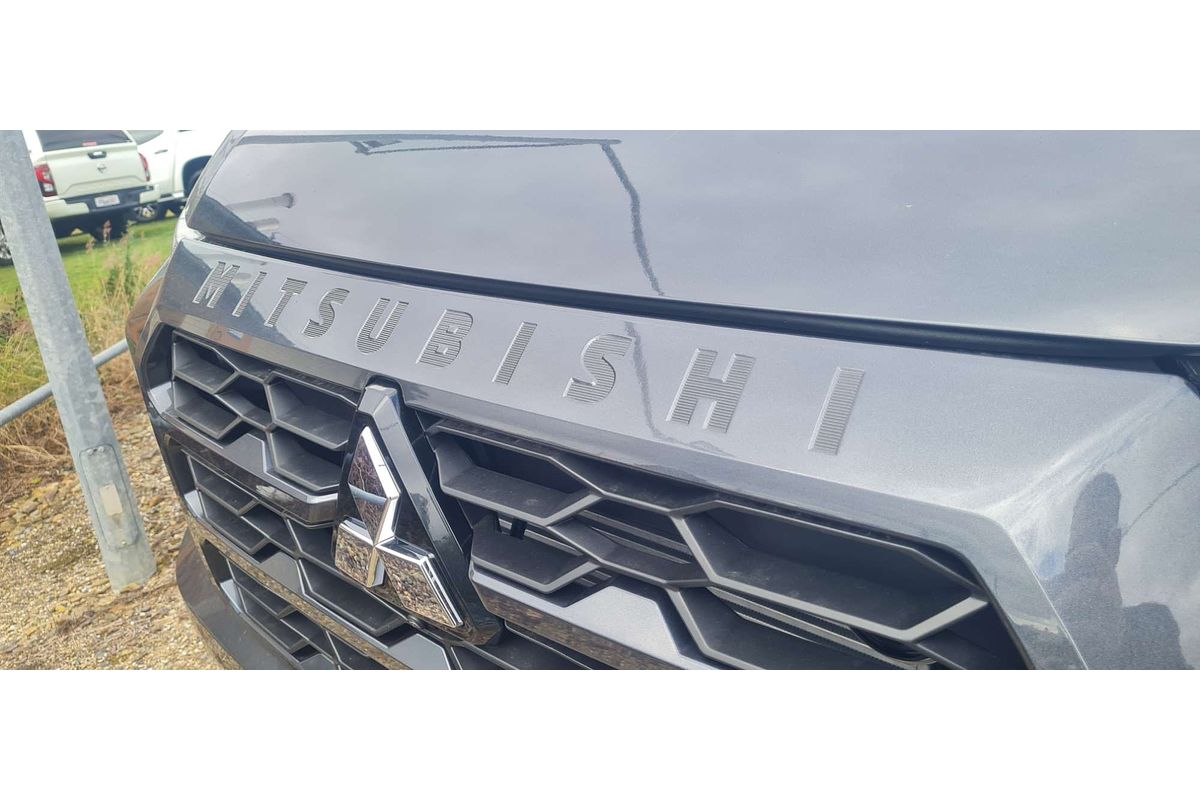 2025 Mitsubishi Triton GSR MV 4X4