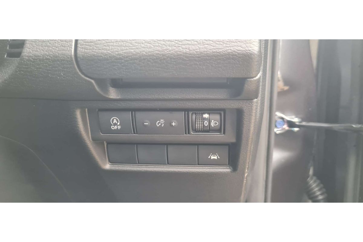 2025 Mitsubishi Triton GSR MV 4X4