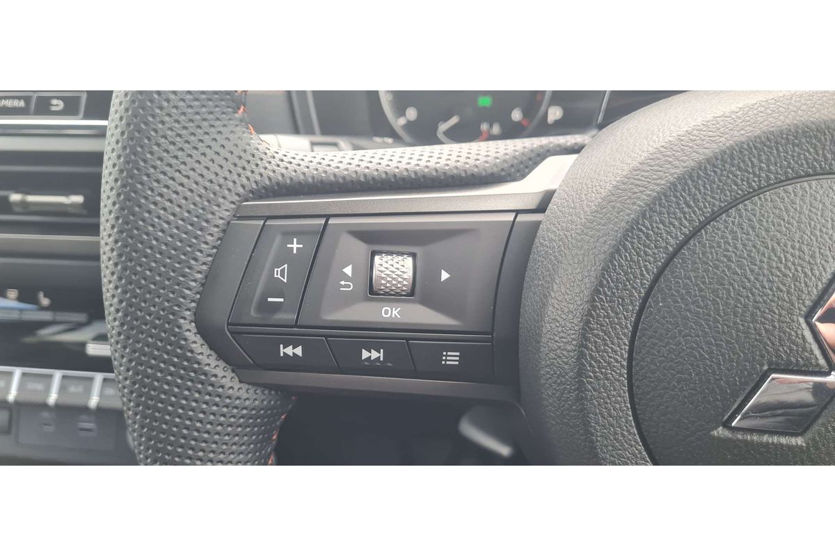 2025 Mitsubishi Triton GSR MV 4X4