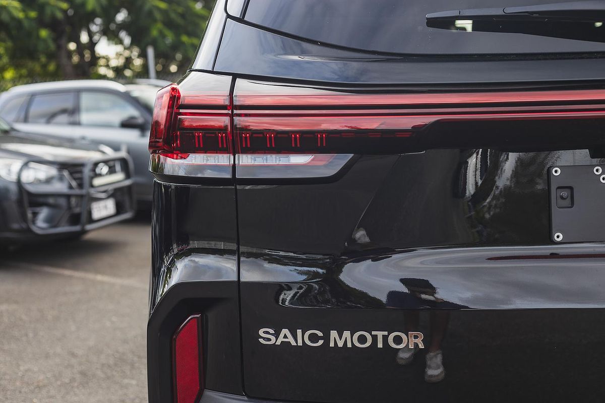2025 LDV D90 Executive SV9A