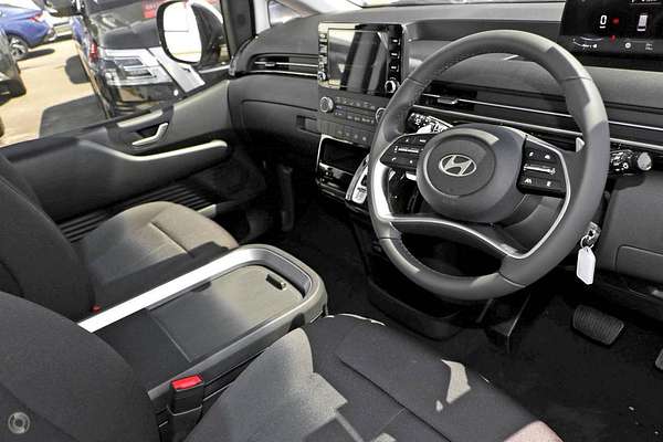 2025 Hyundai STARIA US4.V3