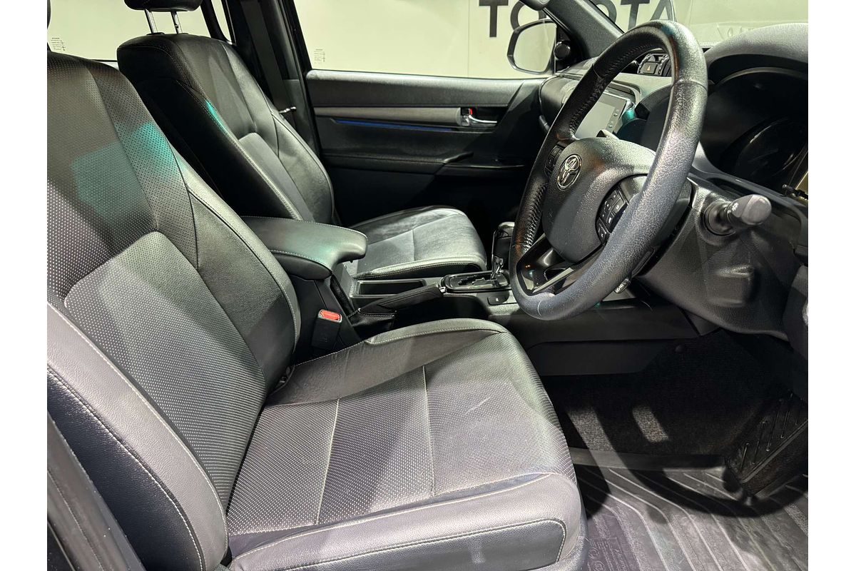 2021 Toyota Hilux Hilux 4x4 Rogue 2.8L T Diesel Automatic Double Cab GUN126R 4X4