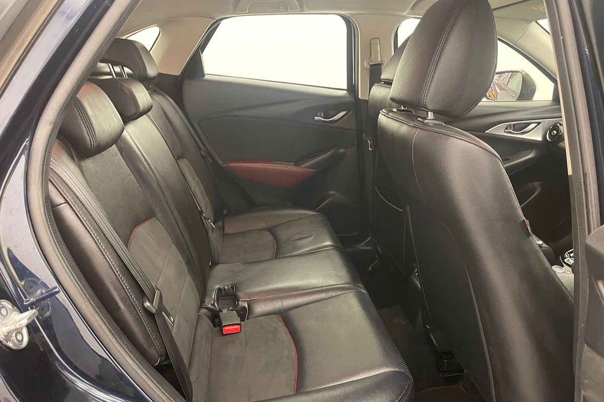 2015 Mazda CX-3 Akari DK