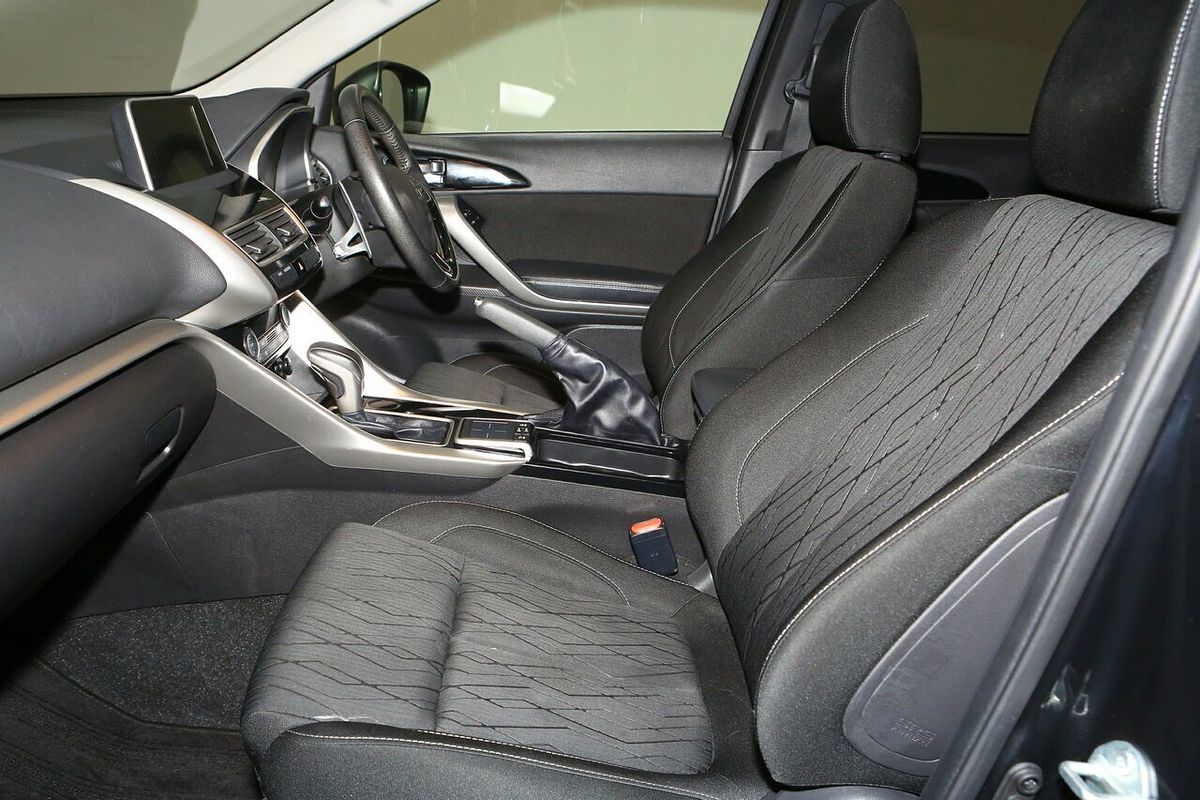 2018 Mitsubishi Eclipse Cross Black Edition YA