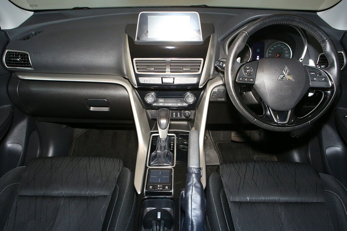 2018 Mitsubishi Eclipse Cross Black Edition YA