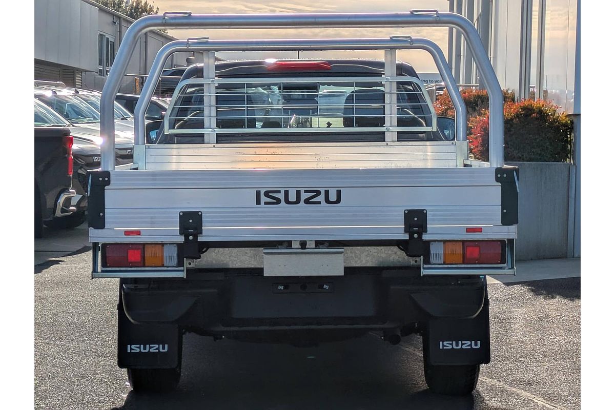 2025 Isuzu D-MAX SX 4X4