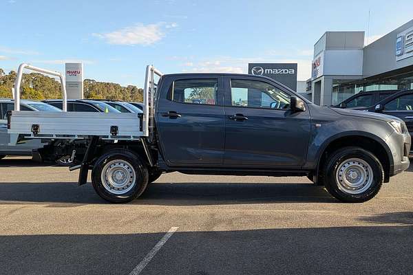 2025 Isuzu D-MAX SX 4X4