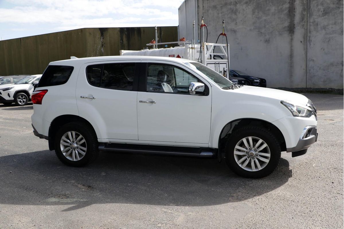 2018 Isuzu MU-X LS-U