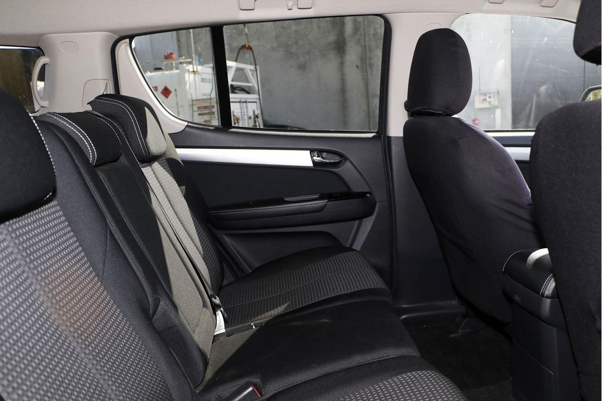 2018 Isuzu MU-X LS-U