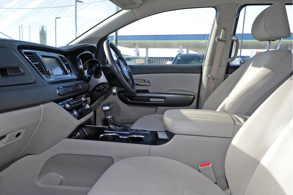 2019 Kia Carnival S YP