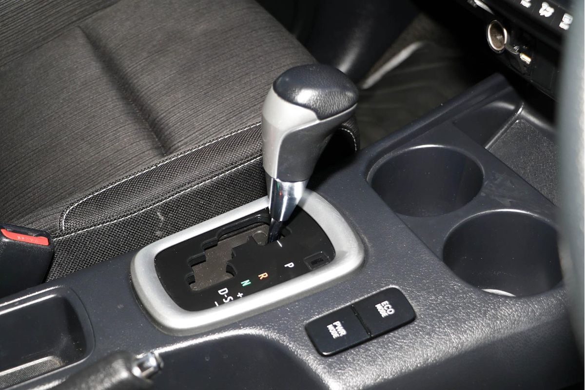 2020 Toyota Hilux SR5 GUN126R 4X4